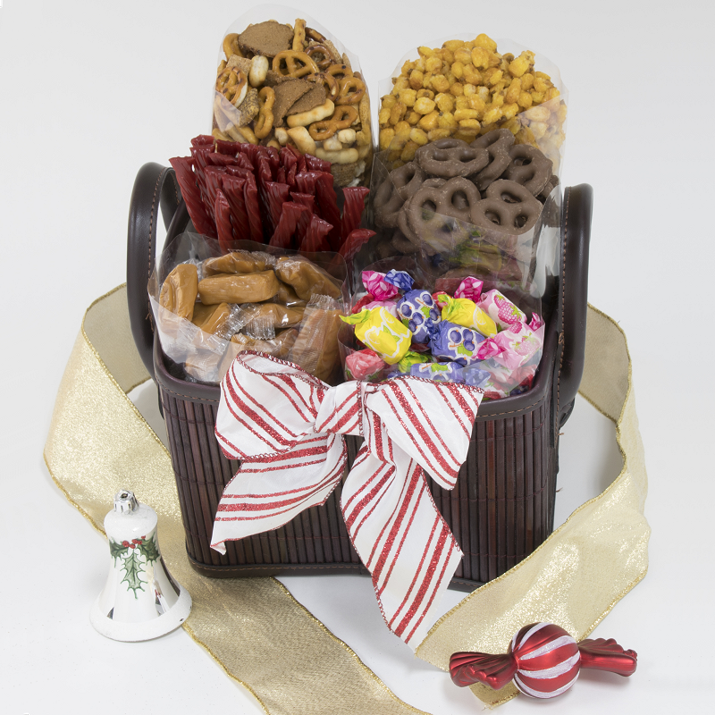 70236 The Favorites Basket